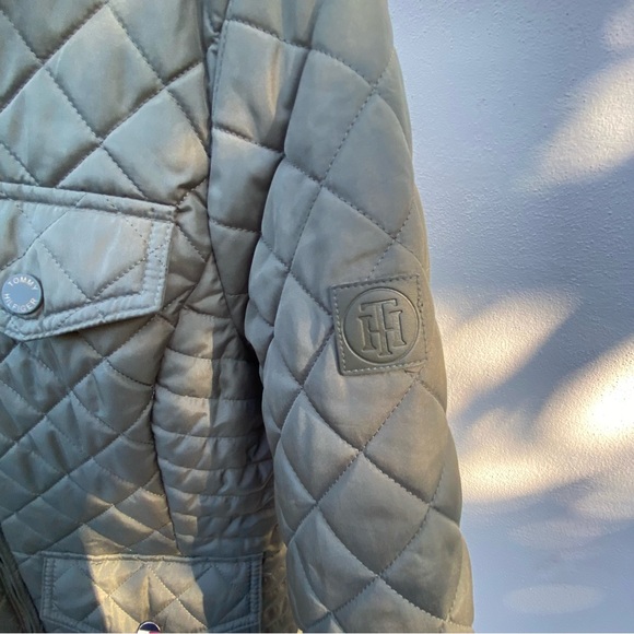 Tommy Hilfiger Army Green Slim Fit Quilted Jacket Size Small - Picture 3 of 8